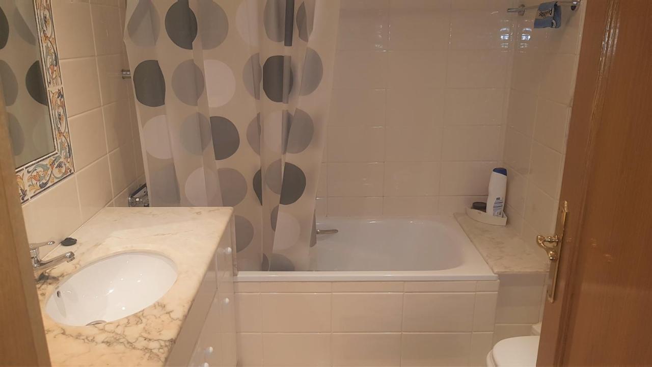Appartement Global Immo 4072 Alhambra Roses